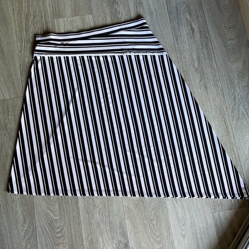 Black & White Skirt